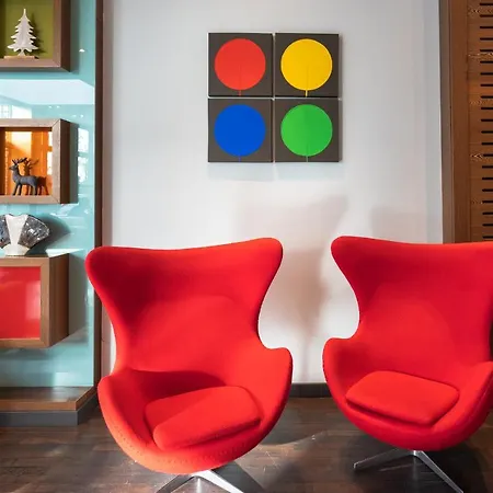 Aparthotel Galerie Design 4*